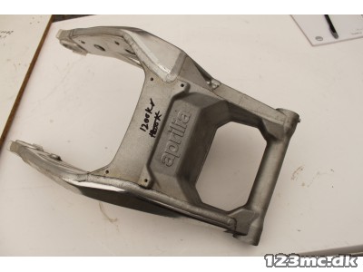 Bagsvinger til Aprilia RSV 1000 R