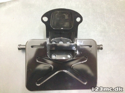 Nummerpladeholder 1U4-84751-40-33