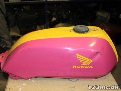 Benzintank til Honda CB 750/900 Boldor