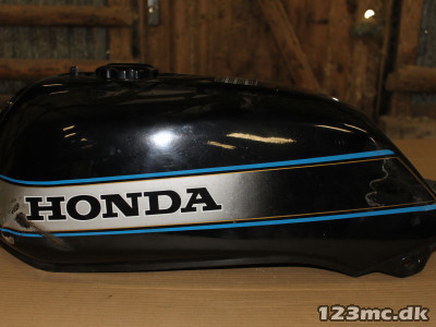 Benzintank til Honda CB 900 Blodor