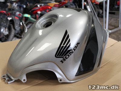 Benzintank til Honda CBR 1000