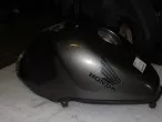 Benzintank til Honda CBR 1100 XX