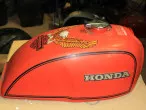 Benzintank til Honda T 500