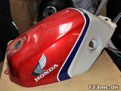 Benzintank til Honda VF 750