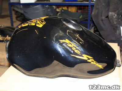 Benzintank til Honda VTR 1000 F FireStorm