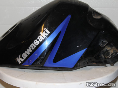 Benzintank til Honda ZZR 1100