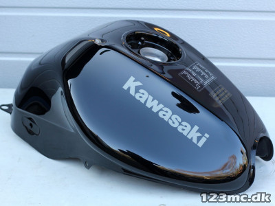 Benzintank til Kawasaki ER 6 N/F årg 07-08