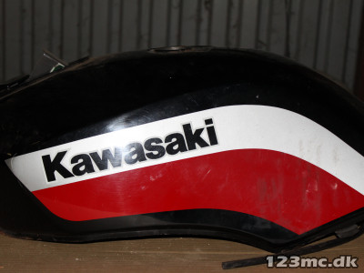 Benzintank til Kawasaki GPZ 750