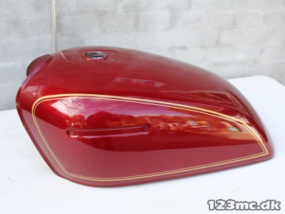 Benzintank til Kawasaki KZ 750 årg. 80-81