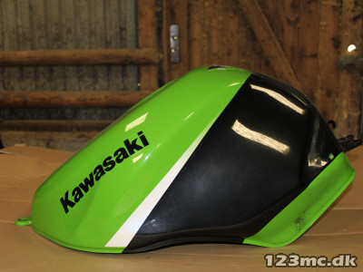Benzintank til Kawasaki