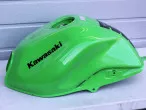 Benzintank til Kawasaki Z 1000 årg. 08