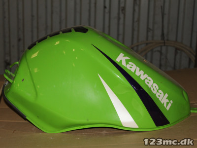 Benzintank til Kawasaki ZX 6 R