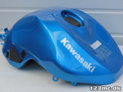 Benzintank til Kawasaki ZX-6R årg. 09