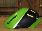 Benzintank til Kawasaki ZX6R årg. 02, 51082-5253-226