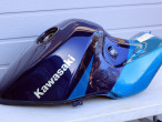 Benzintank til Kawasaki ZZR 1100 årg. 94