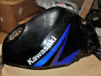 Benzintank til Kawasaki ZZR 1100
