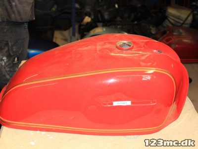 Benzintank til Suzuki GS 550