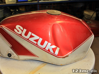 Benzintank til Suzuki GS 650 Katana