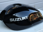 Benzintank til Suzuki GSX 750 årg. 98-01, 44100-03F30-33J