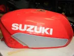 Benzintank til Suzuki GSX 750 ES