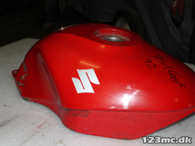 Benzintank til Suzuki GSX600/750