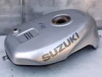 Benzintank til Suzuki GSXR 400