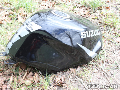 Benzintank til Suzuki RF 600 F