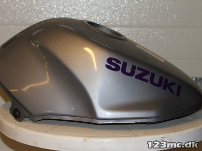 Benzintank til Suzuki RF 900