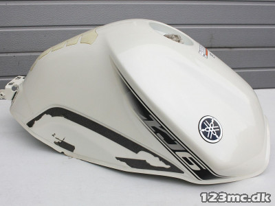 Benzintank til Yamaha XJ 6 N