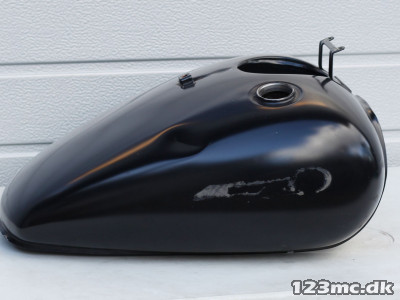Benzintank til Yamaha XVS 650 Drag Star årg. 98