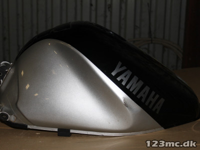 Benzintank til Yamaha YZF 1000