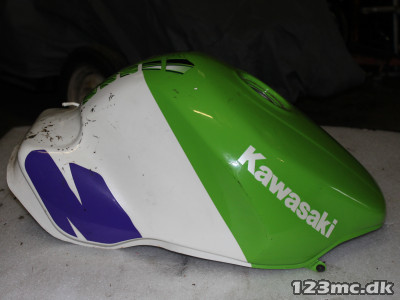 Benzintank til ZX 9 R