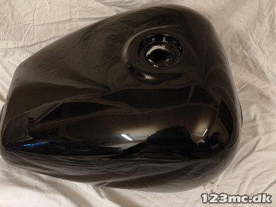 VS1400  Stor benzintank