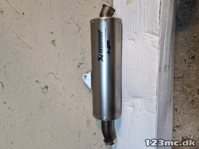 Akrapovic sports lyddæmper