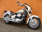 A Memphis Shades Bullet - Yamaha XVS 650 / 1100