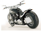 B. Montering og centrering af eger til Yamaha XVS 650 Drag Star Classic