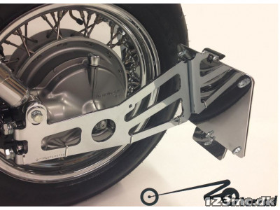 B. Sidehængt Nummerpladeholder - VT 1100