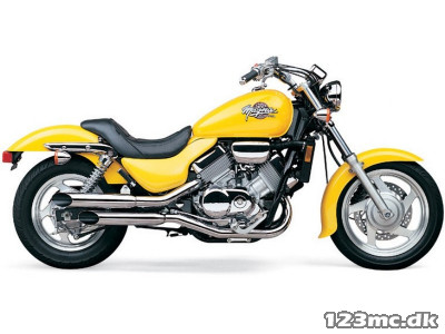 Cobra Slip-On Slash-Cut VF 750