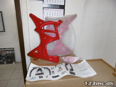 GSF 650S SIDEKÅBESÆT RØD