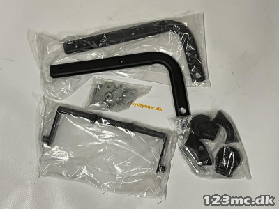 KAPPA Monteringskit for topplade ZX 900 Fra 84 >