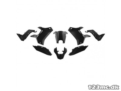 Plastik kit Sort - Yamaha T7 (19-24)
