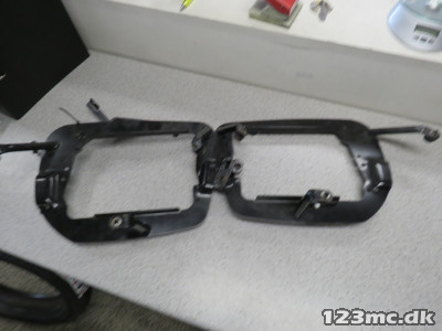 Sidetaske beaslag Givi, Passer på Yamaha XJR 1300